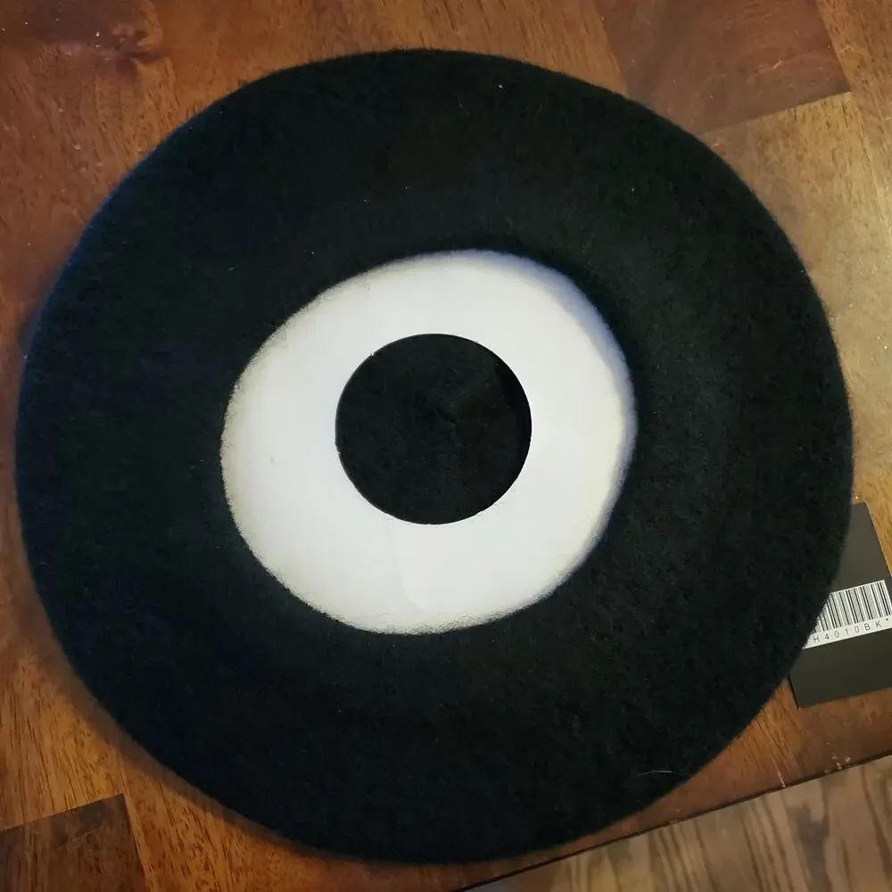 Classic Black Wool French Beret Hat Timeless Style  NWT Warm